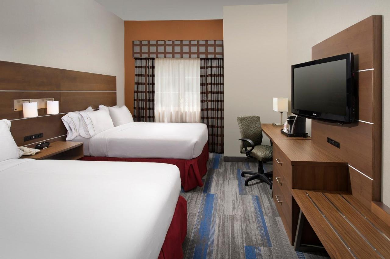 Holiday Inn Express & Suites Charlottesville - Ruckersville, An Ihg Hotel Екстер'єр фото